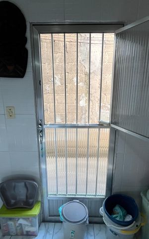 Casa à venda com 60m², 3 quartos e sem vaga Casa à venda com 60m², 3 quartos e sem vagaÁrea de Serviço