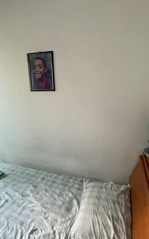 Casa à venda com 60m², 3 quartos e sem vaga Casa à venda com 60m², 3 quartos e sem vagaQuarto 2