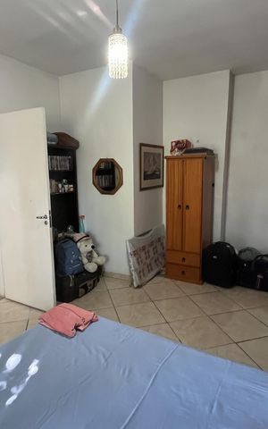 Casa à venda com 60m², 3 quartos e sem vaga Casa à venda com 60m², 3 quartos e sem vagaQuarto 1