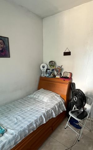 Casa à venda com 60m², 3 quartos e sem vaga Casa à venda com 60m², 3 quartos e sem vagaQuarto 2