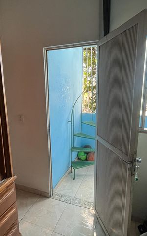 Casa à venda com 60m², 3 quartos e sem vaga Casa à venda com 60m², 3 quartos e sem vagaQuarto 2