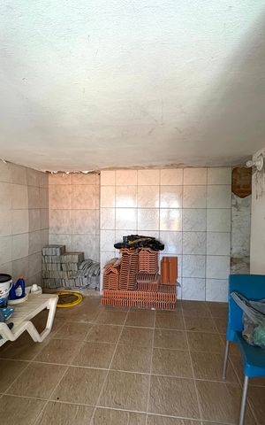 Casa para alugar com 220m², 2 quartos e 3 vagas Casa para alugar com 220m², 2 quartos e 3 vagasQuarto de Serviço