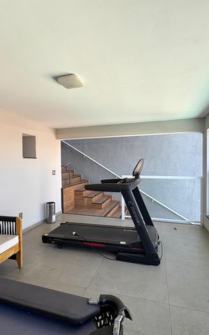 Casa para alugar com 220m², 2 quartos e 3 vagas Casa para alugar com 220m², 2 quartos e 3 vagasÁrea comum