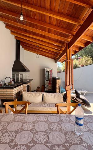 Casa para alugar com 220m², 2 quartos e 3 vagas Casa para alugar com 220m², 2 quartos e 3 vagasÁrea Gourmet/ Churrasqueira
