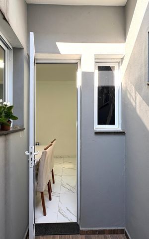 Casa para alugar com 220m², 2 quartos e 3 vagas Casa para alugar com 220m², 2 quartos e 3 vagasJardim de inverno