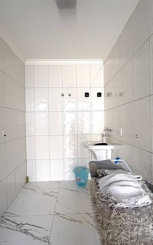 Casa para alugar com 220m², 2 quartos e 3 vagas Casa para alugar com 220m², 2 quartos e 3 vagasÁrea de Serviço