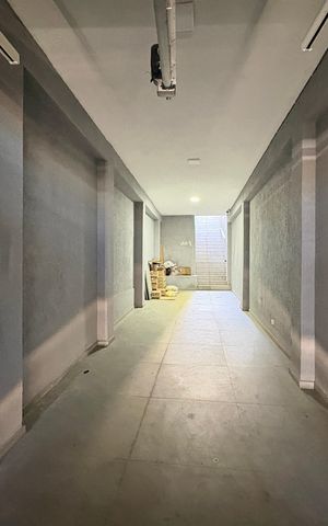 Casa para alugar com 220m², 2 quartos e 3 vagas Casa para alugar com 220m², 2 quartos e 3 vagasGaragem