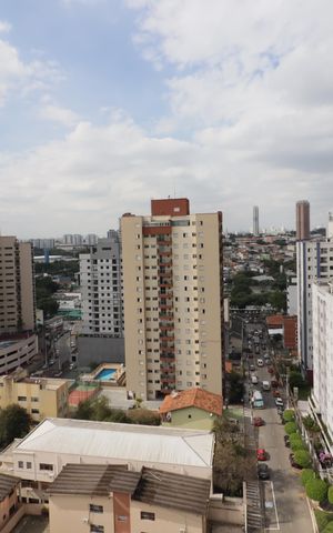 Apartamento para alugar com 110m², 2 quartos e 2 vagasVaranda