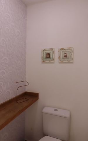 Apartamento para alugar com 110m², 2 quartos e 2 vagasLavabo
