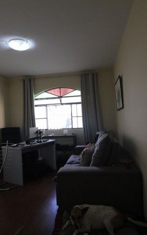 Casa à venda com 1400m², 4 quartos e 5 vagasSala
