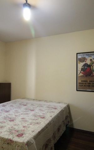 Casa à venda com 1400m², 4 quartos e 5 vagasQuarto