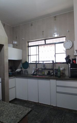 Casa à venda com 1400m², 4 quartos e 5 vagasCozinha