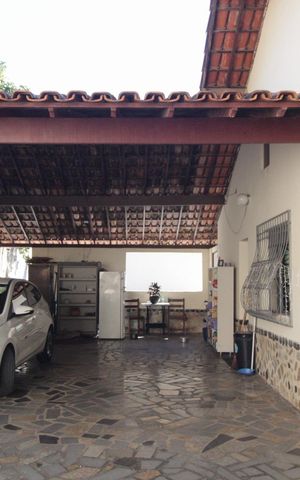 Casa à venda com 1400m², 4 quartos e 5 vagasÁrea comum