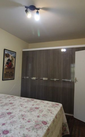 Casa à venda com 1400m², 4 quartos e 5 vagasQuarto