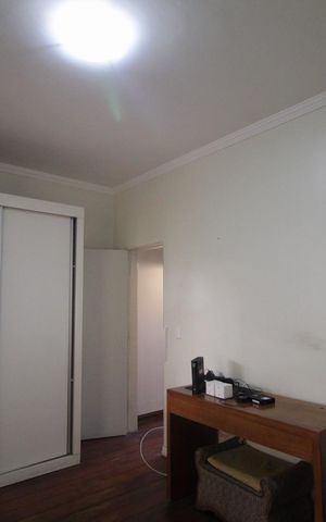 Casa à venda com 1400m², 4 quartos e 5 vagasQuarto 2