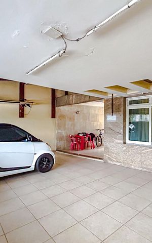 Casa à venda com 456m², 4 quartos e 4 vagasGaragem