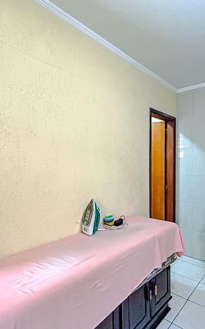 Casa à venda com 456m², 4 quartos e 4 vagasQuarto de Serviço