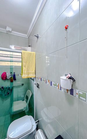 Casa à venda com 456m², 4 quartos e 4 vagasBanheiro 2