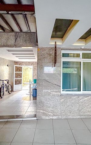 Casa à venda com 456m², 4 quartos e 4 vagasGaragem