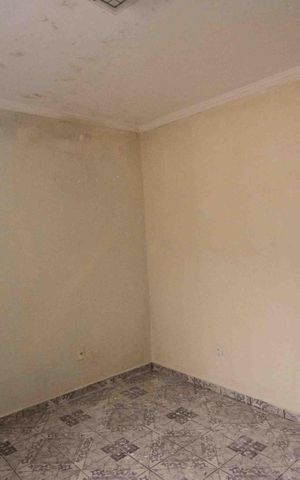 Casa à venda com 70m², 7 quartos e 2 vagas Casa à venda com 70m², 7 quartos e 2 vagasQuarto 03