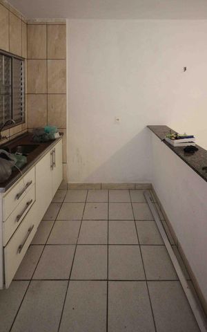 Casa à venda com 70m², 7 quartos e 2 vagas
