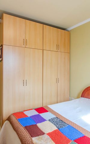 Casa à venda com 192m², 3 quartos e 2 vagas Casa à venda com 192m², 3 quartos e 2 vagasQuarto 2