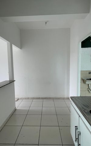 Studio para alugar com 40m², 1 quarto e sem vaga Studio para alugar com 40m², 1 quarto e sem vagaCozinha