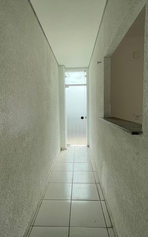 Studio para alugar com 40m², 1 quarto e sem vaga Studio para alugar com 40m², 1 quarto e sem vagaÁrea de Serviço