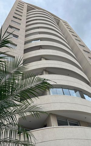 Studio à venda com 28m², 1 quarto e 1 vaga Studio à venda com 28m², 1 quarto e 1 vagaFachada do Prédio