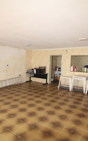 Casa à venda com 210m², 3 quartos e 4 vagasGaragem / Área de Serviço