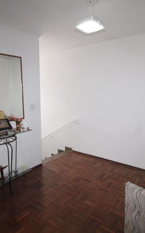 Casa à venda com 210m², 3 quartos e 4 vagasCorredor