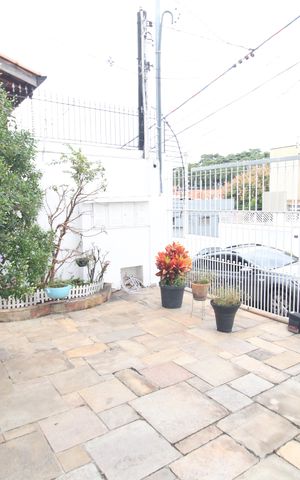 Casa à venda com 210m², 3 quartos e 4 vagasGaragem