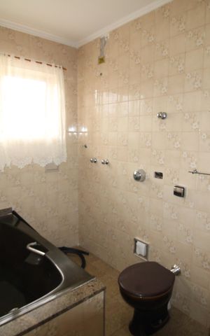 Casa à venda com 210m², 3 quartos e 4 vagasQuarto 3 - Banheiro