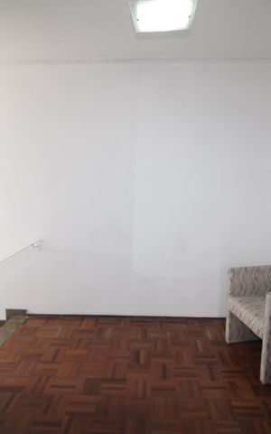 Casa à venda com 210m², 3 quartos e 4 vagasCorredor