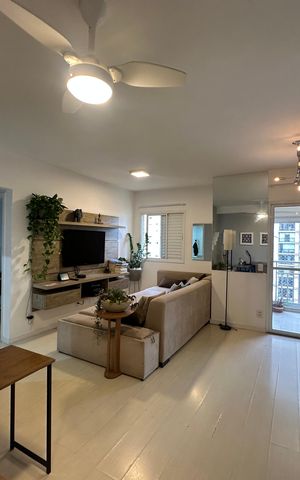 Apartamento à venda com 76m², 2 quartos e 1 vaga Apartamento à venda com 76m², 2 quartos e 1 vagaSala