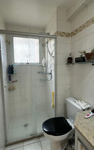 Apartamento à venda com 76m², 2 quartos e 1 vaga Apartamento à venda com 76m², 2 quartos e 1 vagaBanheiro da Suíte