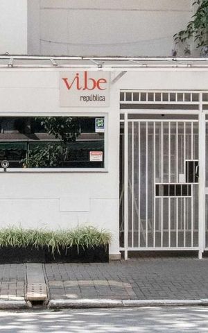 Apartamento à venda com 40m², 1 quarto e sem vaga Apartamento à venda com 40m², 1 quarto e sem vagaFachada