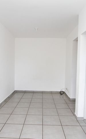 Apartamento para alugar com 70m², 1 quarto e 1 vagaSala