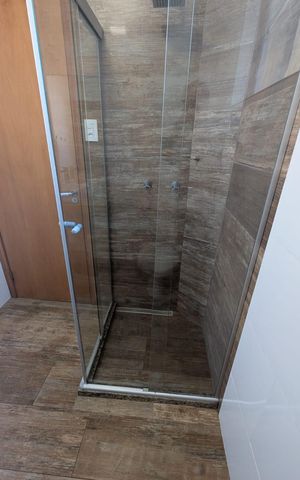 Apartamento para alugar com 75m², 2 quartos e 1 vaga Apartamento para alugar com 75m², 2 quartos e 1 vagaBanheiro
