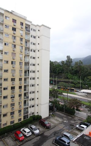 Apartamento à venda com 52m², 2 quartos e 1 vagaSala - Vista
