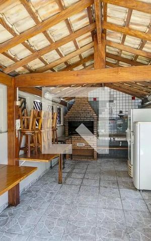 Apartamento à venda com 80m², 3 quartos e 2 vagas Apartamento à venda com 80m², 3 quartos e 2 vagasÁrea comum - Churrasqueira