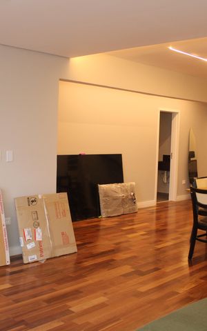 Apartamento à venda com 140m², 2 quartos e 2 vagasSala