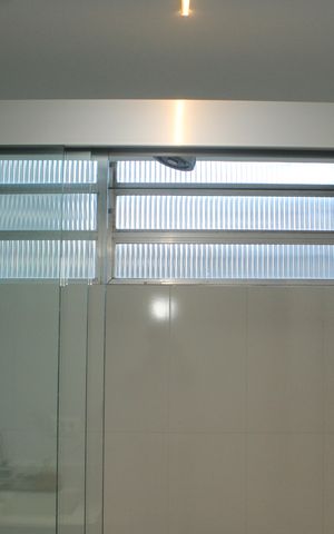 Apartamento à venda com 140m², 2 quartos e 2 vagasBanheiro da Suíte 1