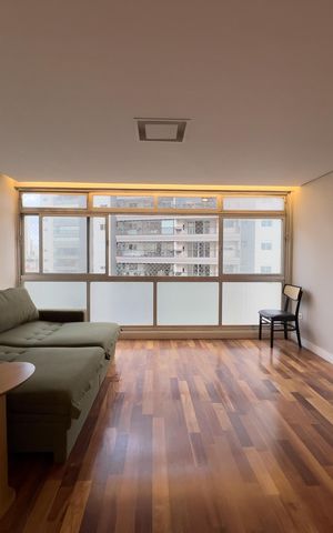 Apartamento à venda com 140m², 2 quartos e 2 vagas Apartamento à venda com 140m², 2 quartos e 2 vagasSala
