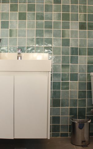 Apartamento à venda com 140m², 2 quartos e 2 vagasBanheiro da Suíte 1