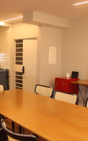 Apartamento à venda com 140m², 2 quartos e 2 vagasSala