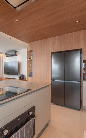 Apartamento à venda com 90m², 2 quartos e 2 vagas Apartamento à venda com 90m², 2 quartos e 2 vagasCozinha