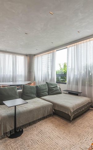 Apartamento à venda com 90m², 2 quartos e 2 vagas Apartamento à venda com 90m², 2 quartos e 2 vagasSala