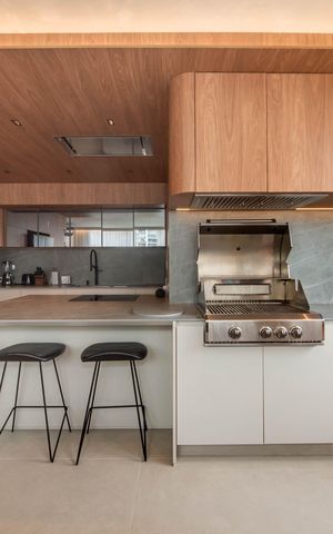 Apartamento à venda com 90m², 2 quartos e 2 vagas Apartamento à venda com 90m², 2 quartos e 2 vagasSala