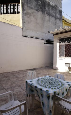 Casa à venda com 125m², 4 quartos e 3 vagasQuintal